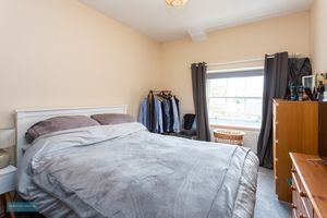 Bedroom- click for photo gallery